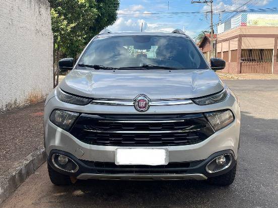 FIAT TORO 2.0 16V TURBO DIESEL VOLCANO 4WD AT9